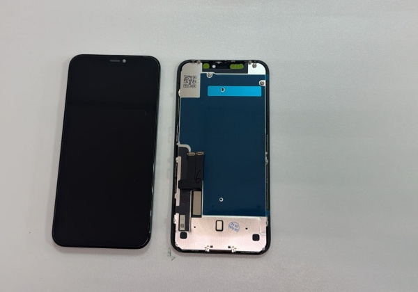 Дисплей в сборе с тачскрином для iPhone 11 (Черный)